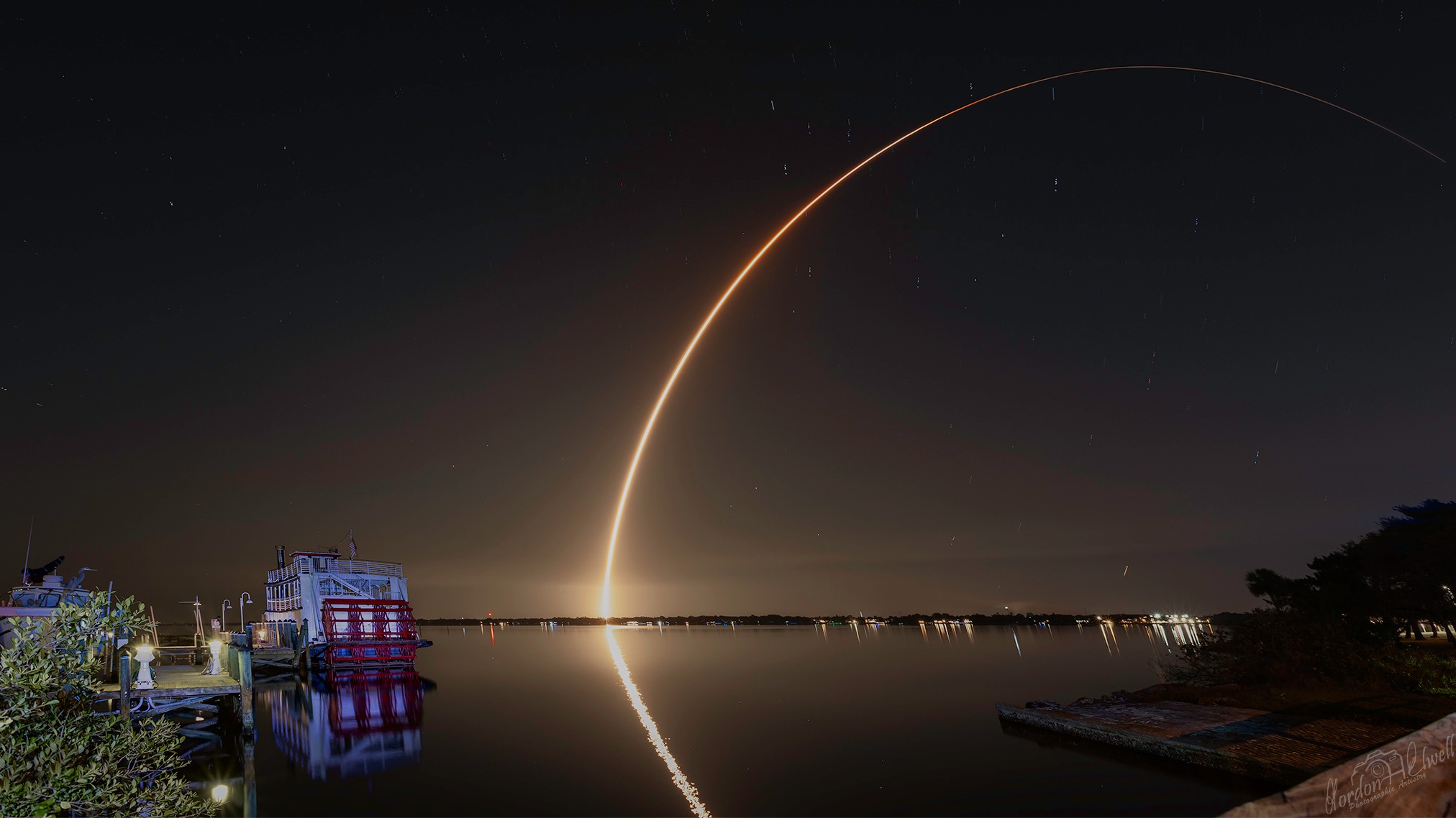 United Launch Alliance Atlas V rocket lifting off